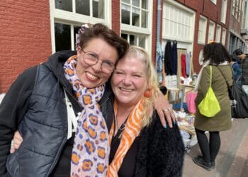 Na twee jaar viert haarlem ein-de-lijk weer Koningsdag: “Dit is toch zo leuk”