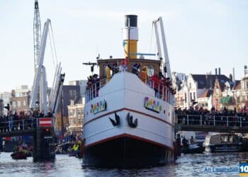 Hij komt, hij komt! Sinterklaas komt morgen aan in Haarlem