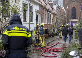Onlangs gereinigde schoorsteen blijkt oorzaak van brand in de binnenstad van Haarlem