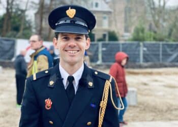 Brandweerman trekt duizenden kijkers met vlogs over sloop en bouw van kazerne