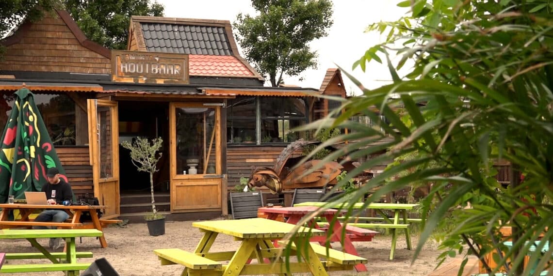 Lola viert haar een-jarige verjaardag in een stad die steeds bruisender wordt “24uurs pilot is top”