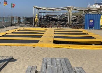 Duizenden euro’s schade bij Trampolinepark naast Bloomingdale: “Je ziet alles voor je ogen vernietigd worden”