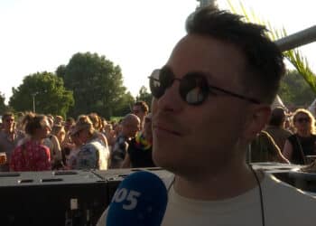 Hollt op Veerplas Festival 2023: “Voelt een beetje als thuiskomen, heel tof!”