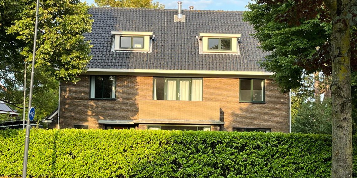 Gemeenteraad Heemstede stemt in met aankoop villa voor opvang jonge asielzoekers: Buurt twijfelt over slagingskans