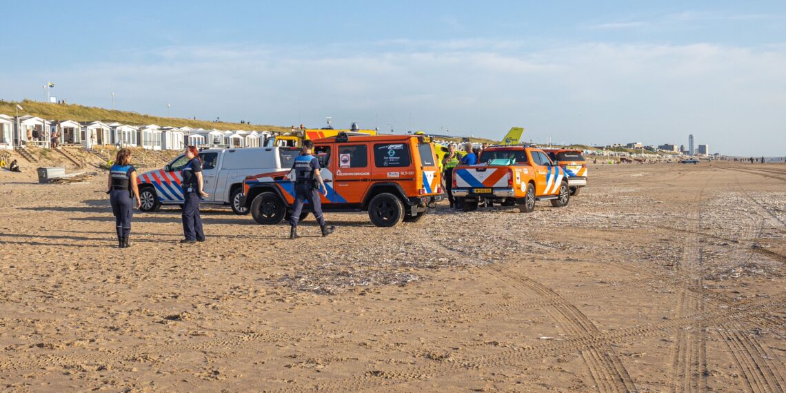 Reanimatie op het strand bij Overveen