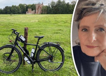 Met ultieme vrijheid en uit comfortzone: Liz fietst ruim 3000 kilometer naar Marokko