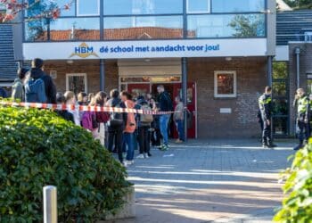 Vuurwerkbom afgegaan op toilet van school in Heemstede