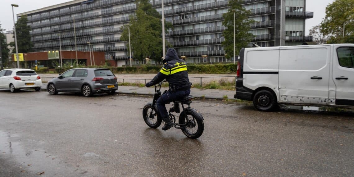 Persoon op fatbike gewond na aanrijding in Schalkwijk