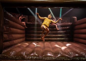 In de meivakantie is de voorstelling ‘Stuntkont’ te zien in de Schuur