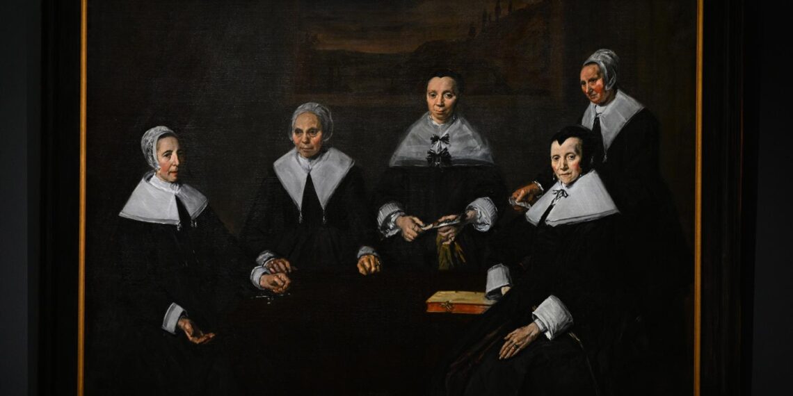 Schilderijen Frans Hals weer terug in Haarlem: “We zijn heel blij dat ze weer terug zijn”