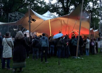 Bandjes en cultuur bij Houtnacht in Haarlem: “Volgend jaar zijn we er weer bij”
