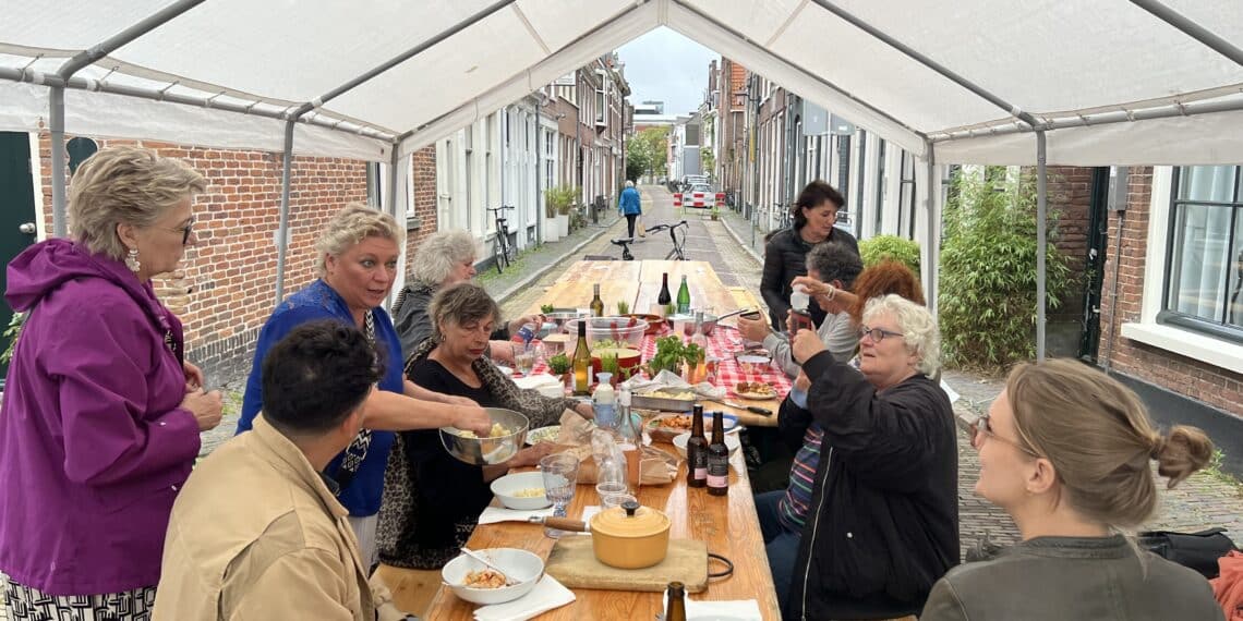 Klein Heiligland een week afgesloten voor autoverkeer: “Om te ervaren hoe het leven op straat voelt”