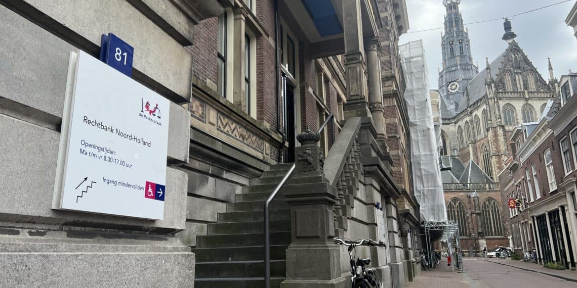 OM eist celstraf en 240 uur taakstraf voor mishandeling bij station Haarlem