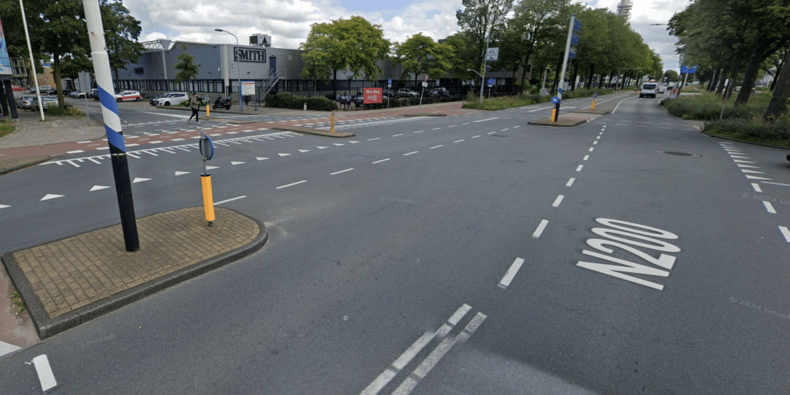 Ondernemersvereniging kritisch op proef afsluiting kruising Oudeweg: “We hadden liever stoplichten”