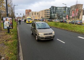 Fietser gewond na aanrijding met auto op Europaweg