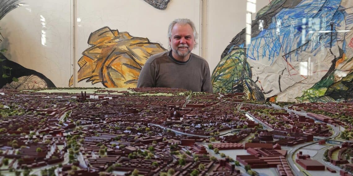 De man die heel Haarlem met zijn handen bouwde – in het klein