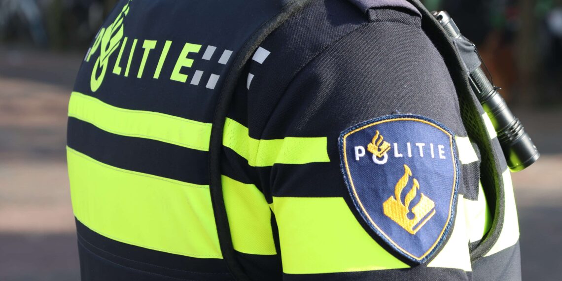 Oudere vrouw opgelicht door babbeltruc: politie waarschuwt voor toename nepagenten