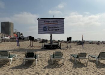 Films kijken met je voeten in het zand: ‘Vooral voor Zandvoorters, maar iedereen welkom’