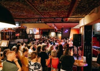 Eerste editie ‘protestival’ No More zit erop: ‘Haarlem is nog niet van ons af’