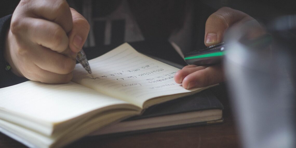 Scholen regio herkennen zorg over schrijfvaardigheid: ‘Geen vanzelfsprekendheid meer’