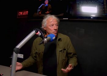 Sportjournalist Paul Onkenhout met pensioen: ‘Ik wil iets doen om mensen te helpen’