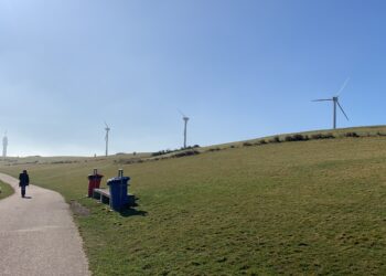 Plannen voor twee nieuwe windmolens bij Schoteroog in Waarderpolder