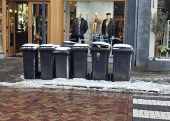 Geen afvalinzameling in Heemstede en Bloemendaal door aanhoudende gladheid