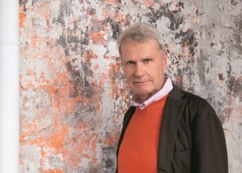 Schrijver Adriaan van Dis over liefde en verlies: ‘Een vrouw kan van twee mannen houden’