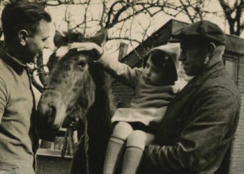 Achterkleinzoon over documentaire familiegeschiedenis ‘De kinderen van de Jodenboerderij’
